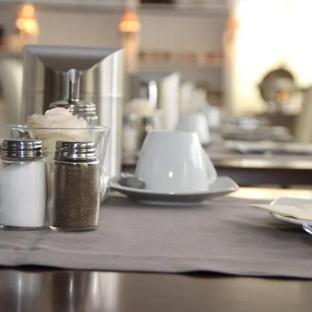 Parkhotel David / Basel 로라흐